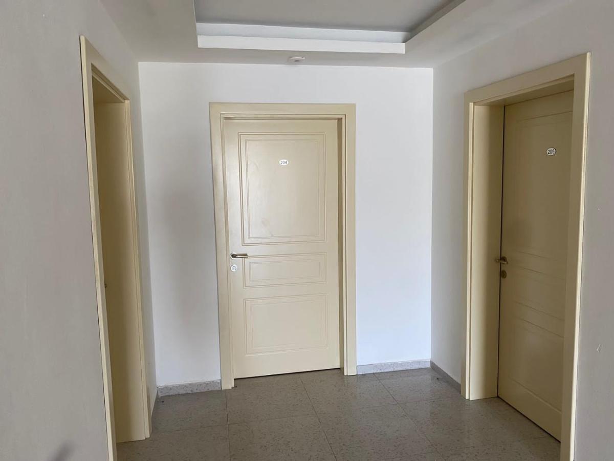 Vila Kollari Ulcinj Luaran gambar