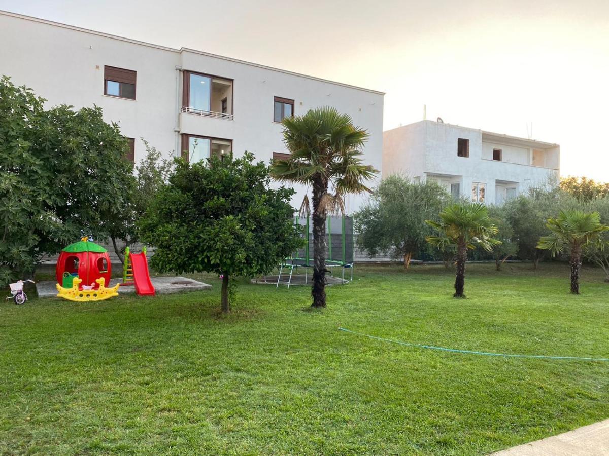 Vila Kollari Ulcinj Luaran gambar
